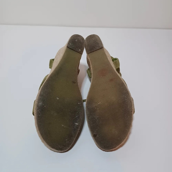 Nine West Womens Green Suede wedge size 6 M In Original Box see pictures for ref - Picture 8 of 9